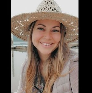 Meet your Posher, Katie